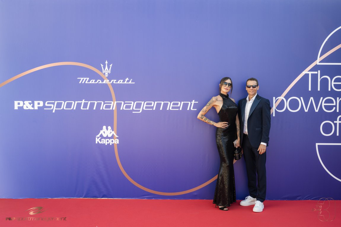 Foto 3 — Red Carpet