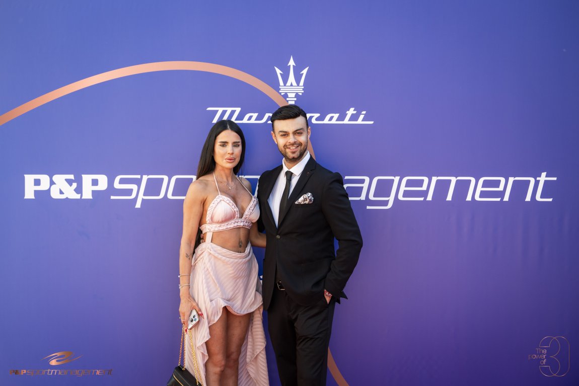 Foto 21 — Red Carpet